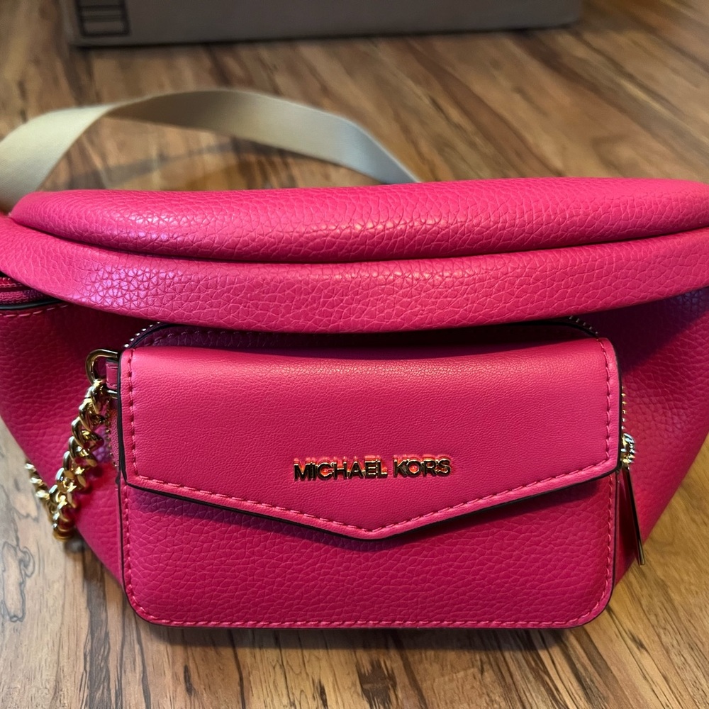 Like New Michael Kors Bum Bag - Pink